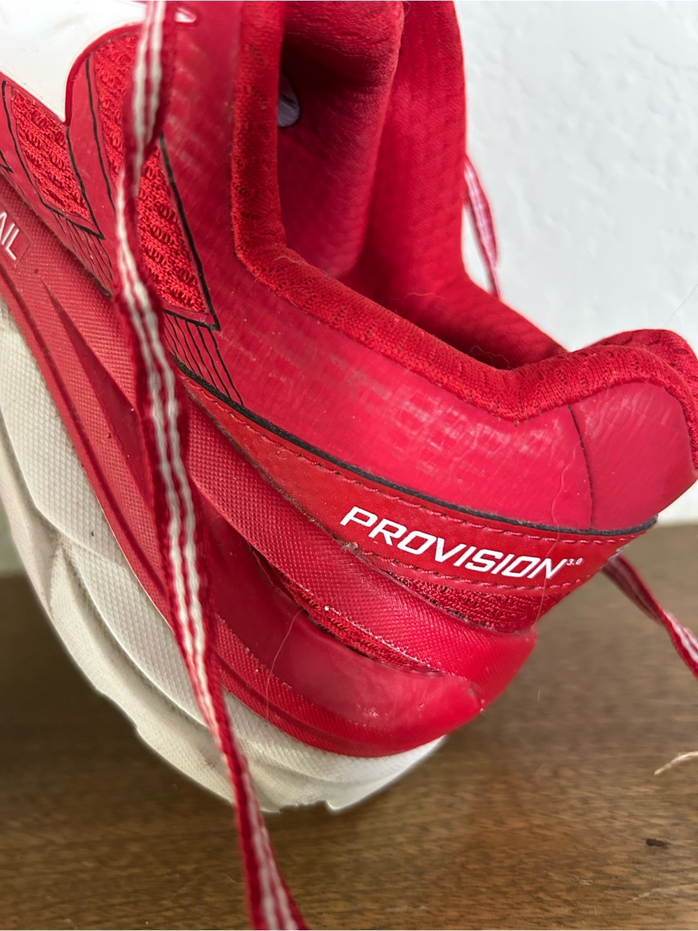 Altra Red Women's Athletic Running Shoes Bold Red Sz 8 - Picture 4 of 11